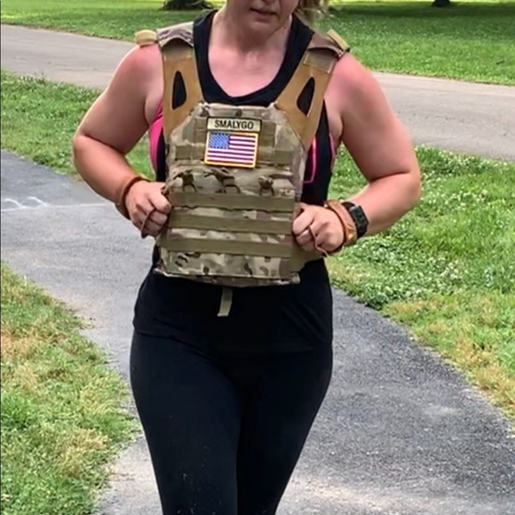 **SOLD** CrossFit Plate Carrier Vest - Picture 7 of 7